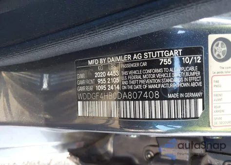 2013 Mercedes-Benz C 250 Sport z USA, uszkodzony, nr VIN WDDGF4HB0DA807408